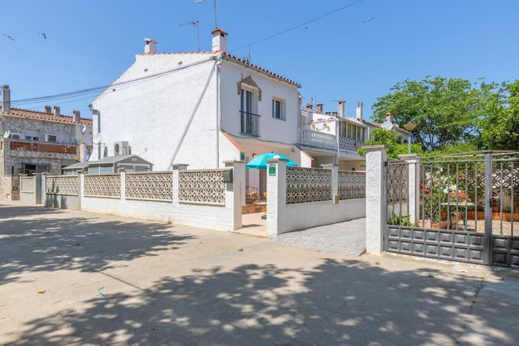 Casa Con Barbacoa, A 5 Minutos Del Centro Y El Mar En Coche, Trabuc Βίλα Empuriabrava Εξωτερικό φωτογραφία
